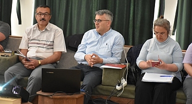 Uzman isimler öğretmenlerle buluşuyor