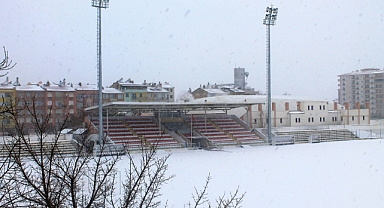 Karaman'a kar geliyor