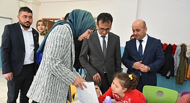 Vali Yardımcısı Çiçekli hayran kaldı